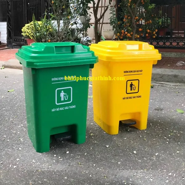 Thùng rác nhựa HDPE 60L chân đạp siêu bền