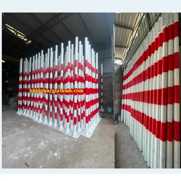 Trụ thép mạ kẽm gắn biển báo giao thông với các độ dày 1.5mm - 2mm - 3mm và kích thước 2m - 3m - 4m theo yêu cầu