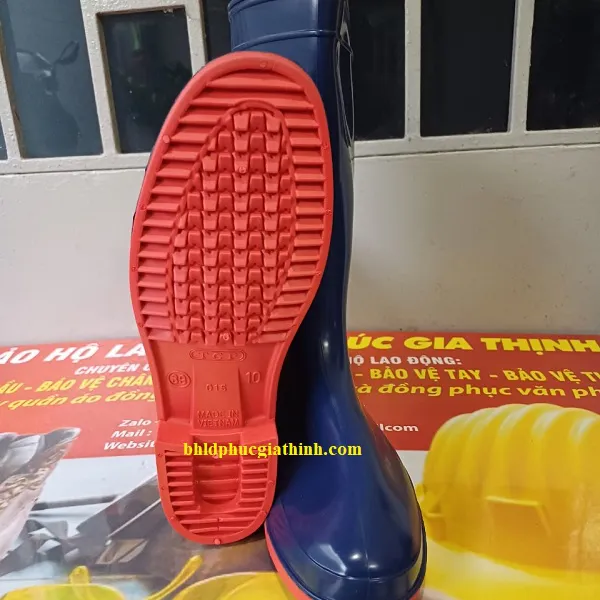 Ủng cao su xanh dương đế đỏ TGP 015 chống thấm nước