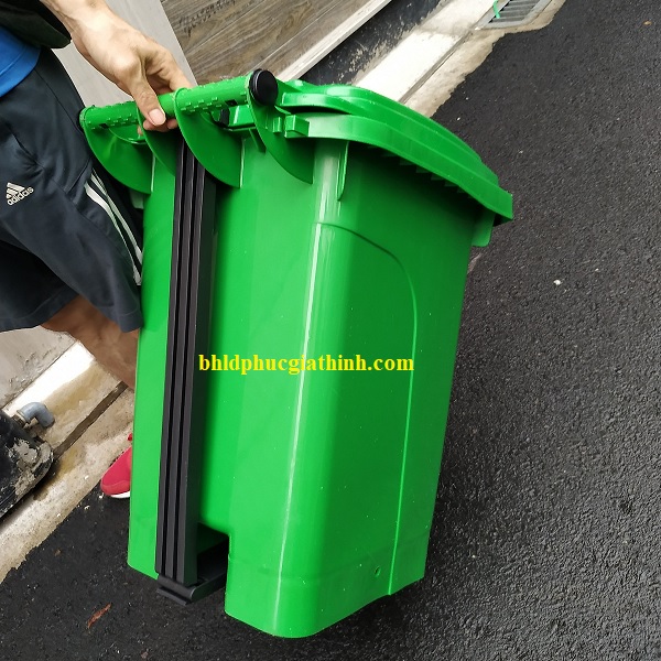 Thùng rác nhựa HDPE 60L chân đạp siêu bền