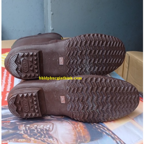 Ủng cách điện trung thế 26.5KV thương hiệu YOTSUGI Nhật Bản chính hãng