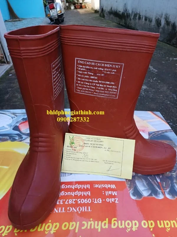 Ủng cao su cách điện hạ áp 5KV VICADI có tem kiểm định