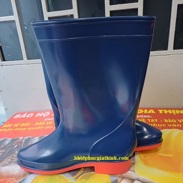 Ủng cao su xanh dương đế đỏ TGP 015 chống thấm nước