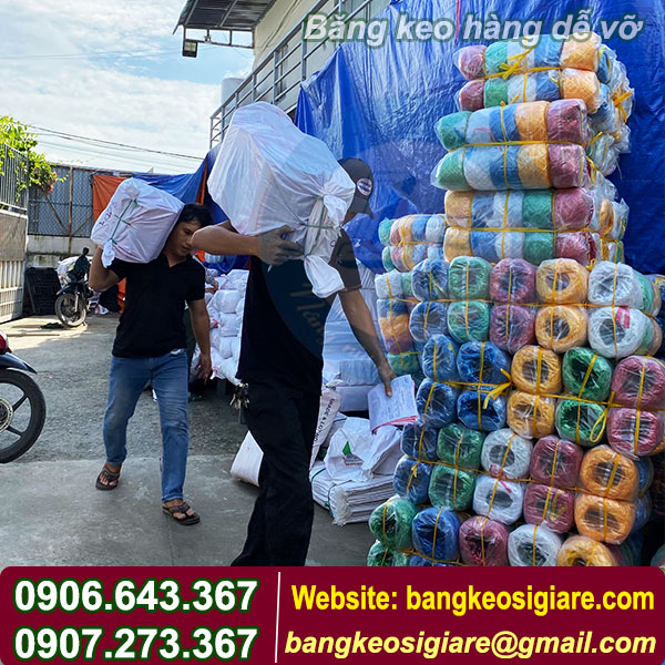 ĐẶT IN BĂNG KEO HÀNG DỄ VỠ THÔNG DỤNG GIÁ RẺ giao hàng băng keo