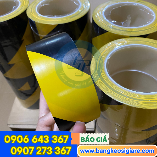 Băng keo dán nền sọc vàng đen Băng keo dán nền sọc vàng đen