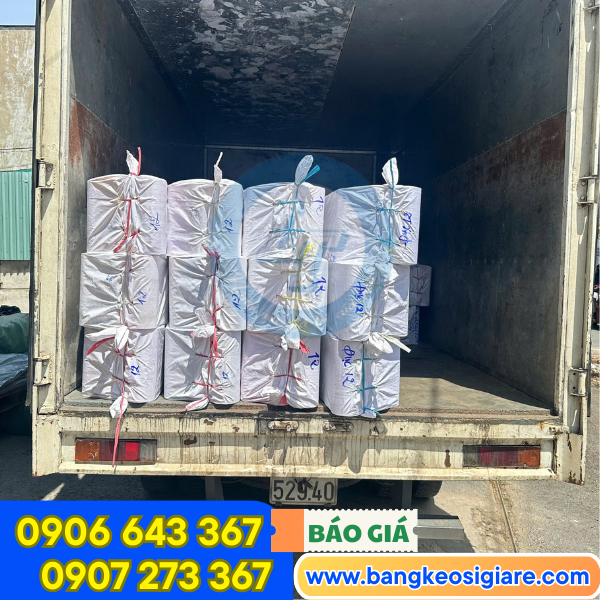 xe tải giao băng keo xe tải giao băng keo