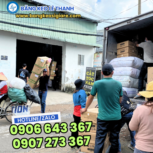 Kho hàng băng keo của Lê Thanh Kho hàng băng keo của Lê Thanh