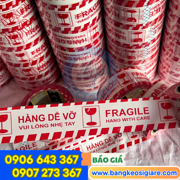 Băng keo in chữ hàng dễ vỡ nền trắng chữ đỏ Băng keo in chữ hàng dễ vỡ nền trắng chữ đỏ