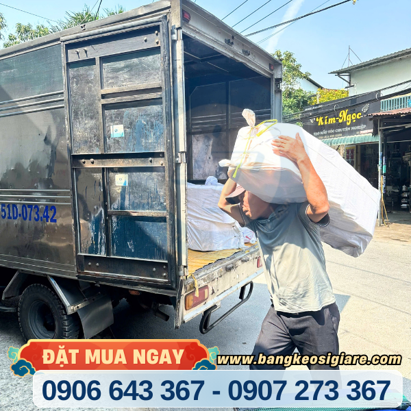 Băng keo màu đóng hàng giá sỉ, cắt khổ linh hoạt Băng keo màu đóng hàng giá sỉ, cắt khổ linh hoạt