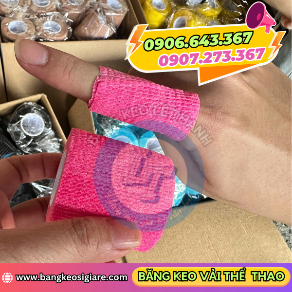 Băng keo vải thể thao quấn chắc, cố định các khớp Băng keo vải thể thao quấn chắc, cố định các khớp