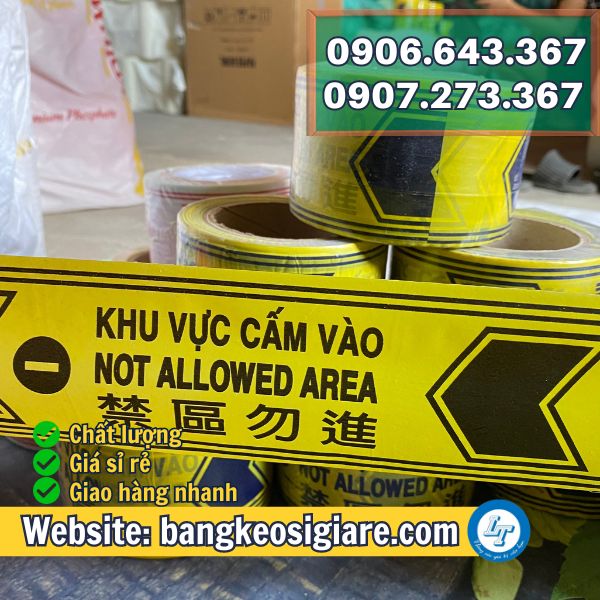 DÂY CĂNG CẢNH BÁO AN TOÀN GIÁ RẺ CHO CÔNG TRÌNH cuộn rào cảnh báo nền vàng chữ đen