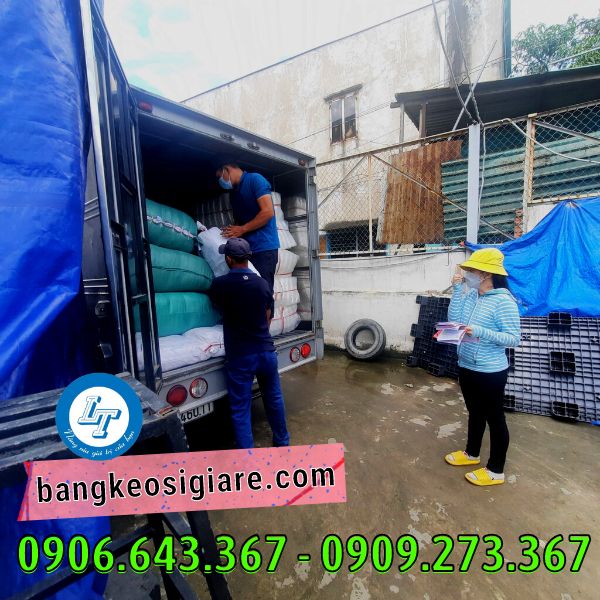 giá băng keo vải 4F8 tại nhà cung cấp xe tải giao băng keo