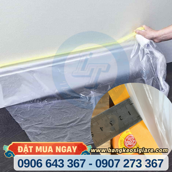 Màng nilon chắn bụi gồm màng màu trắng đục và lớp keo dính Màng nilon chắn bụi gồm màng màu trắng đục và lớp keo dính