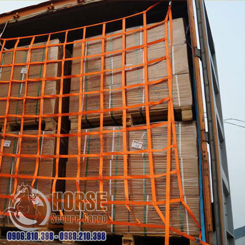 Lưới chắn hàng container may từ dây đai polyester Lưới chắn hàng container may từ dây đai polyester