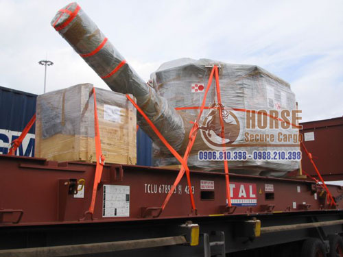 Dây chằng hàng tăng đơ không móc giúp cố định hàng hóa trên container Dây chằng hàng tăng đơ không móc giúp cố định hàng hóa trên container