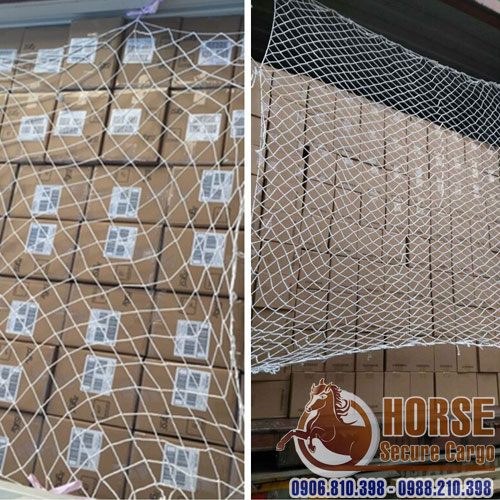 Lưới chắn cont giá thành tốt nên được sử dụng phổ biến. Lưới chắn cont giá thành tốt nên được sử dụng phổ biến.