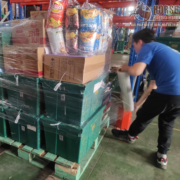 nhiều doanh nghiệp vẫn dùng những giải pháp cũ như màng pe nhiều doanh nghiệp vẫn dùng những giải pháp cũ như màng pe