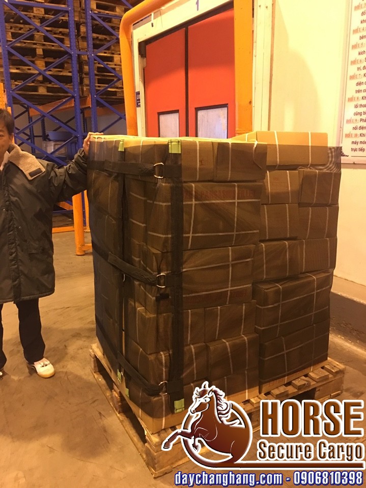 Giải pháp thay thế màng PE quấn pallet Giải pháp thay thế màng PE quấn pallet