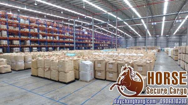 Giảm chi phí quấn màng PE tại Transimex SHTP Giảm chi phí quấn màng PE tại Transimex SHTP