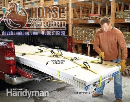 ứng dụng dây chằng tăng đơ 0.8T bản 25x8m đen không móc ứng dụng dây chằng tăng đơ 0.8T bản 25x8m đen không móc