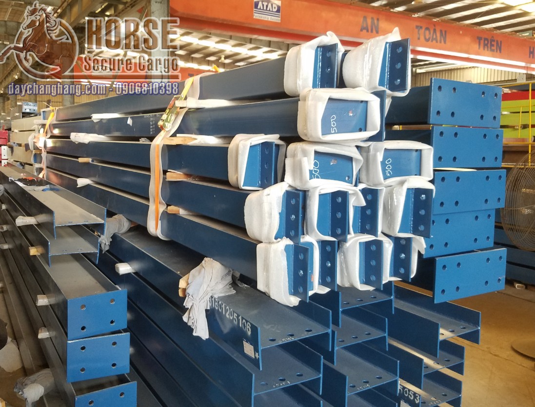 ứng dụng dây chằng tăng đơ 3T bản 50x6m cam không móc ứng dụng dây chằng tăng đơ 3T bản 50x6m cam không móc