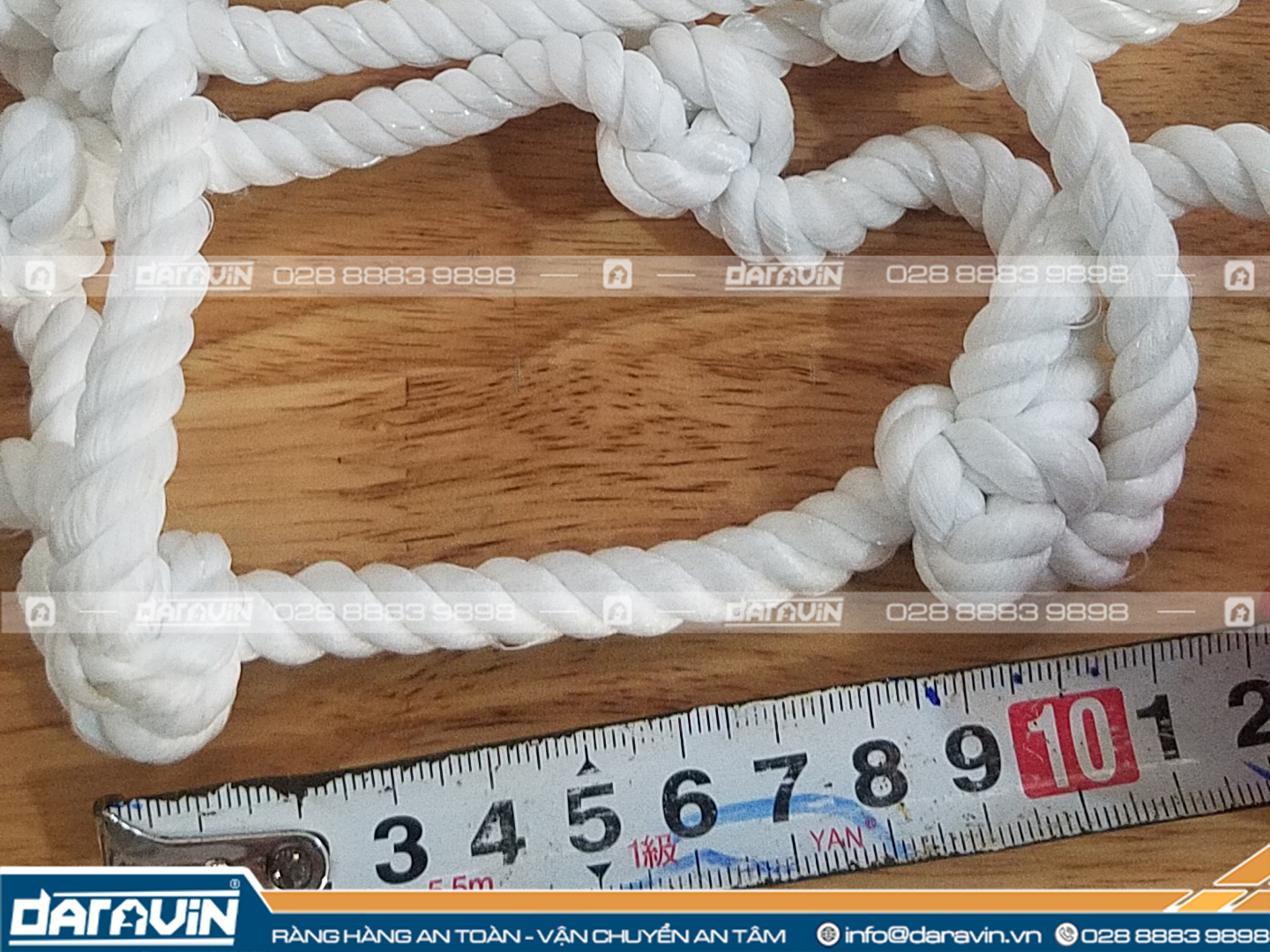 Các loại lưới dù mắt nhỏ chắn container thông dụng Các loại lưới dù mắt nhỏ chắn container thông dụng