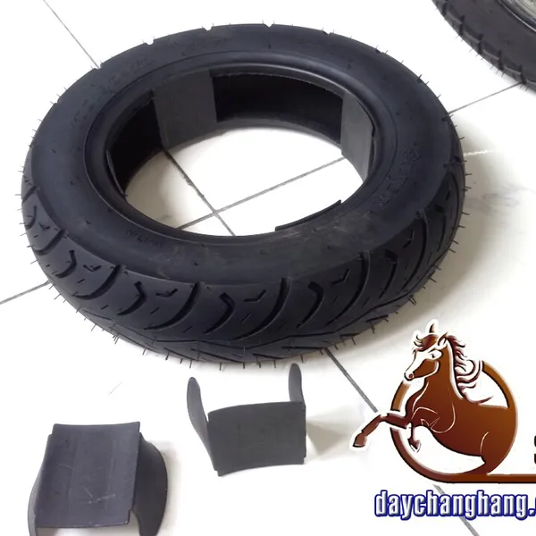 Nẹp góc nhựa bánh xe