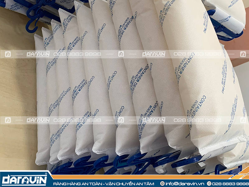 Thành phần của túi hút ẩm có gây hại hay không? Thành phần của túi hút ẩm có gây hại hay không?