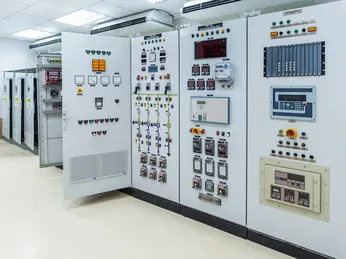 Tủ điện động lực lập trình tự động theo yêu cầu