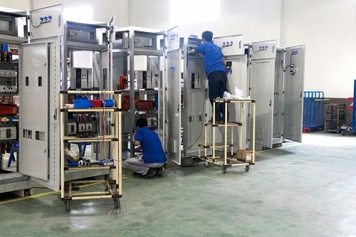 Làm thế nào để thi công và lắp đặt tủ điện đúng cách?