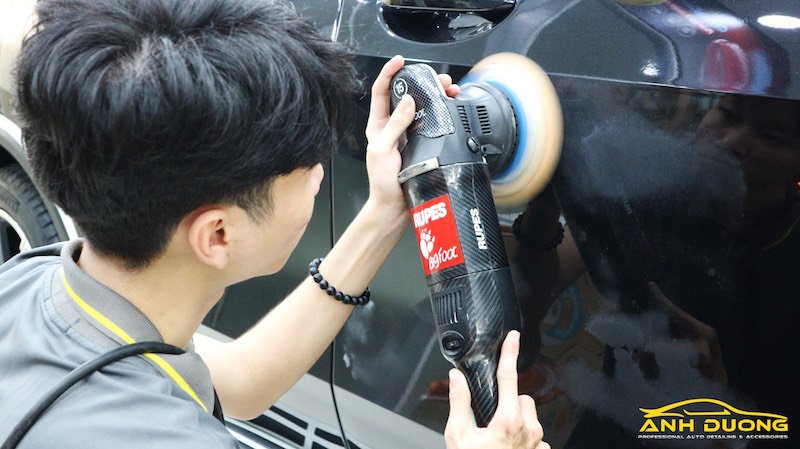 Báo giá đánh bóng xe ô tô hiệu chỉnh bề mặt sơn