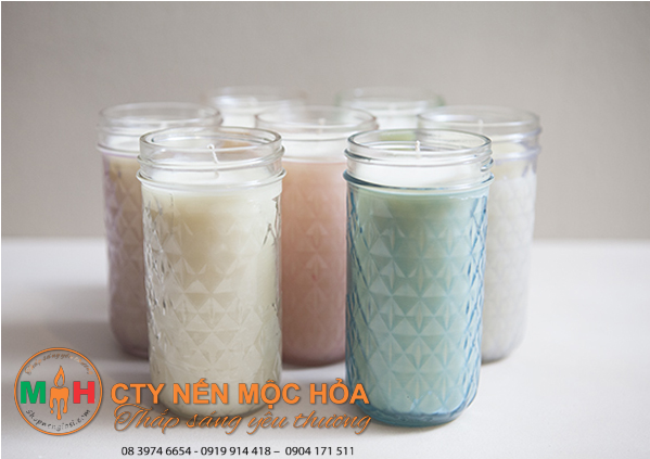 Bình chứa cho các loại sáp này nên là loại thủy tinh đục. Bình chứa cho các loại sáp này nên là loại thủy tinh đục.