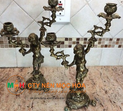 Hoa văn phức tạp và góc cạnh tạo nên những nét cá tính rất riêng Hoa văn phức tạp và góc cạnh tạo nên những nét cá tính rất riêng