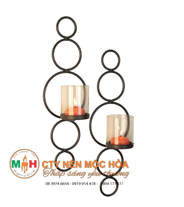 Chân nến hoa văn tròn khi được đặt trong những ngôi nhà phong cách hiện đại sẽ khiến ngôi nhà có thêm điểm nhấn đáng chú ý Chân nến hoa văn tròn khi được đặt trong những ngôi nhà phong cách hiện đại sẽ khiến ngôi nhà có thêm điểm nhấn đáng chú ý