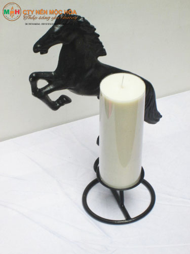 Sản phẩm chân nến trang trí nghệ thuật giá rẻ Sản phẩm chân nến trang trí nghệ thuật giá rẻ