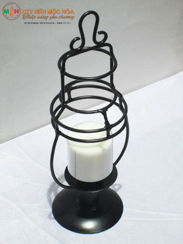 Sản phẩm chân nến trang trí nghệ thuật giá rẻ Sản phẩm chân nến trang trí nghệ thuật giá rẻ