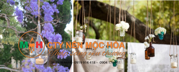 Những chiếc chân nến thủy tinh khiến không gian rực sáng Những chiếc chân nến thủy tinh khiến không gian rực sáng