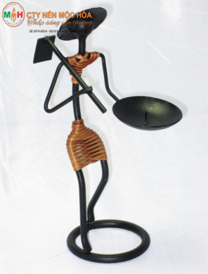 Tìm được nơi bán chân nến trang trí với giá rẻ lại đẹp không hề dễ Tìm được nơi bán chân nến trang trí với giá rẻ lại đẹp không hề dễ