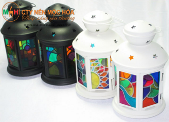 Chân nến Mộc Hỏa có nhiều hình dạng và kích cỡ để giữ các loại nến khác nhau Chân nến Mộc Hỏa có nhiều hình dạng và kích cỡ để giữ các loại nến khác nhau