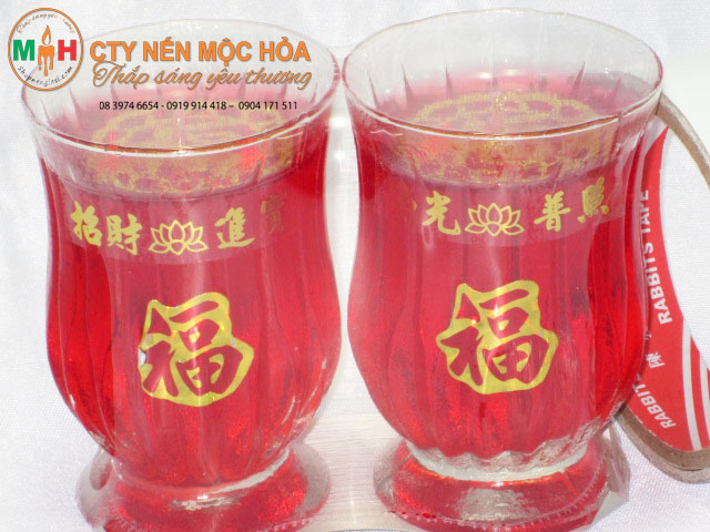 Nến ly Tulip có 2 loại lớn và nhỏ Nến ly Tulip có 2 loại lớn và nhỏ