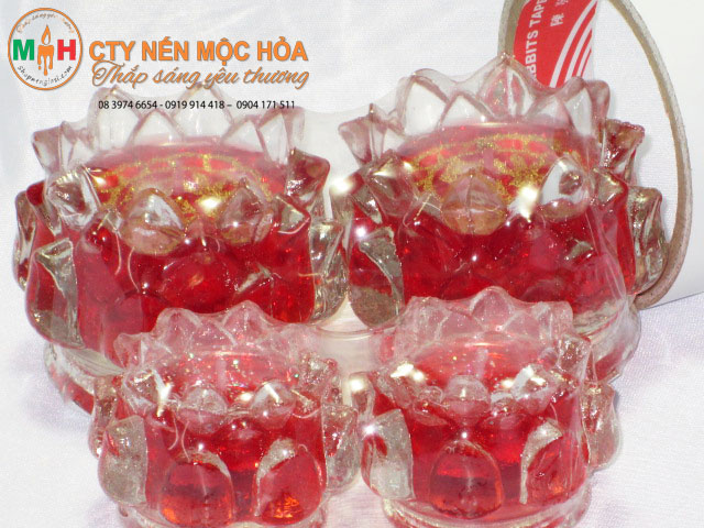 Nhiều người mua nến cốc ở Hà Nội nhưng chưa biết hết ý nghĩa các hoa văn Nhiều người mua nến cốc ở Hà Nội nhưng chưa biết hết ý nghĩa các hoa văn