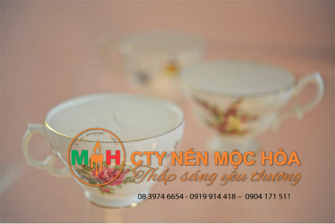 Những ngọn nến sẽ mang các lời chúc phúc bay cao và biến chúng thành hiện thực Những ngọn nến sẽ mang các lời chúc phúc bay cao và biến chúng thành hiện thực