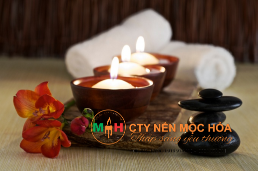 Nến nghệ thuật phải được làm từ nguyên liệu sạch, không tạp chất để thể hiện sự kính trọng với tổ tiên. Nến nghệ thuật phải được làm từ nguyên liệu sạch, không tạp chất để thể hiện sự kính trọng với tổ tiên.