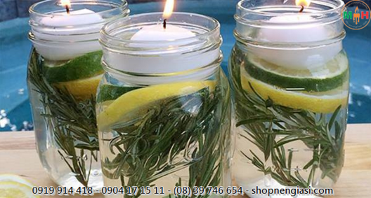 công dụng khác của nến như làm đẹp hay xua đuổi côn trùng lại chưa nhiều người biết đến Nhiều công dụng khác của nến như làm đẹp hay xua đuổi côn trùng lại chưa nhiều người biết đến