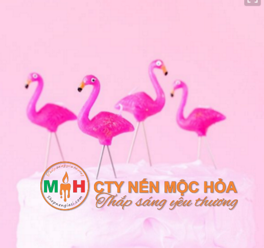 Những chú hạc mang lại điềm may mắn cho chủ nhân bữa tiệc. Những chú hạc mang lại điềm may mắn cho chủ nhân bữa tiệc.