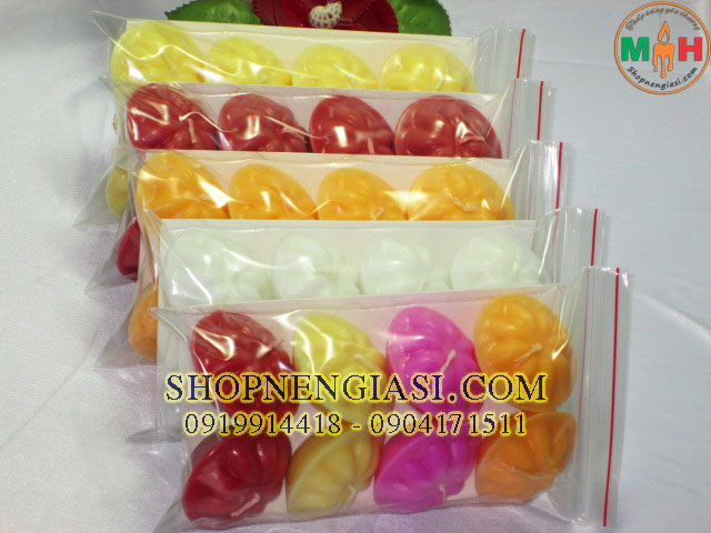 Nến nổi hình bông cúc Nến nổi hình bông cúc