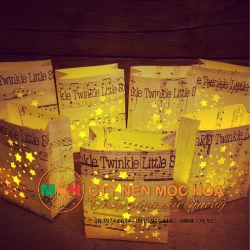 Lồng đèn túi giấy lunh linh huyền ảo Lồng đèn túi giấy lunh linh huyền ảo