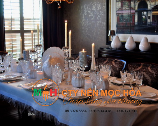 Một bữa tiệc dạng này cần phải có nét trịnh trọng để tạo nét chuyên nghiệp nhưng đồng thời cũng không nên quá khô khan khiến khách mời bối rối Một bữa tiệc dạng này cần phải có nét trịnh trọng để tạo nét chuyên nghiệp nhưng đồng thời cũng không nên quá khô khan khiến khách mời bối rối