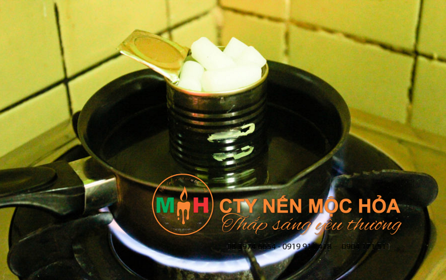 Có hai phương pháp để làm tan chảy sáp Có hai phương pháp để làm tan chảy sáp