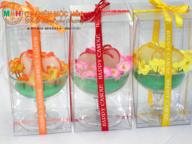 Nến trang trí hình khúc cây Nến trang trí hình khúc cây